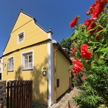 Hostel Havana Cesky Krumlov Ngoại thất bức ảnh