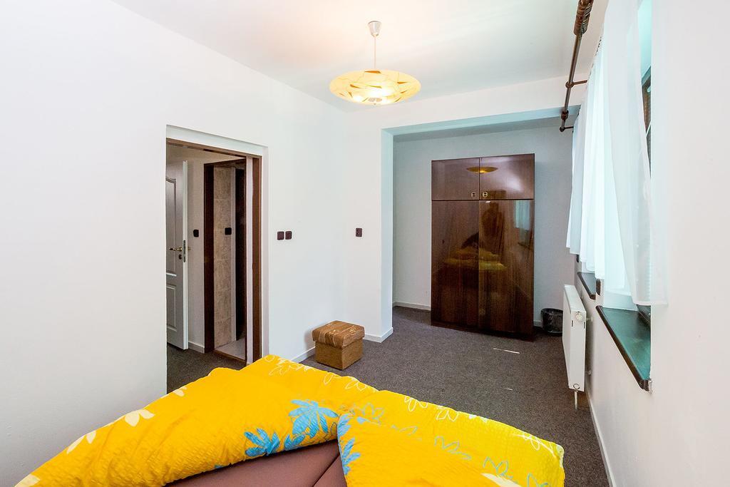 Hostel Havana Cesky Krumlov Phòng bức ảnh