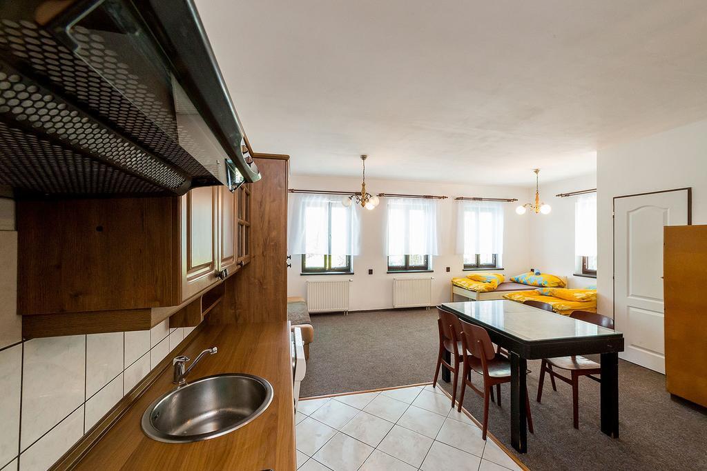 Hostel Havana Cesky Krumlov Phòng bức ảnh