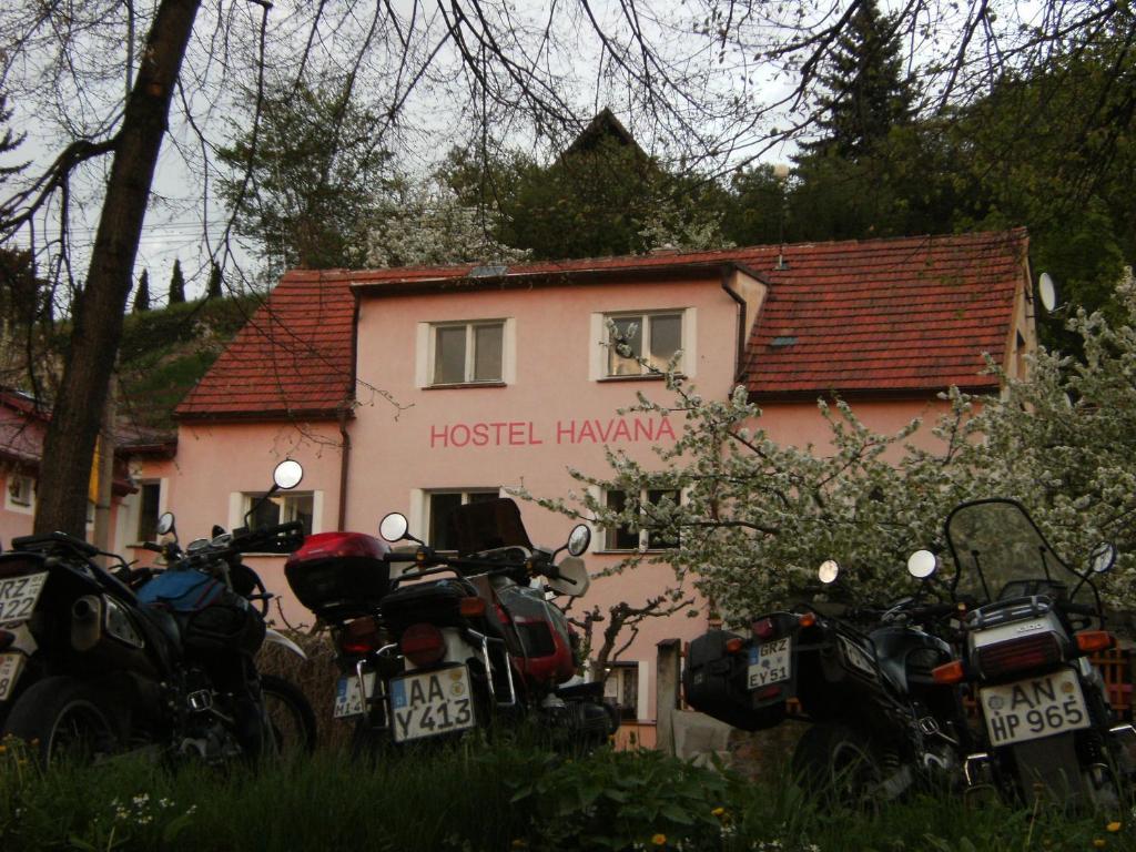 Hostel Havana Cesky Krumlov Ngoại thất bức ảnh